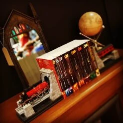 Serre-livres Poudlard Express - Noble Collection - Harry Potter 10 Serre-livres Poudlard Express - Noble Collection - Harry Potter -Harry Potter img 20200204 174359 755