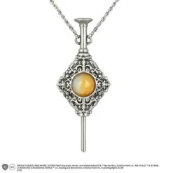 Noble Collection Pendentif Grindelwald - Pacte De Sang (métal Non Précieux)