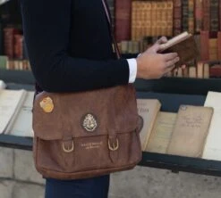 Sac Bandoulière - "Poudlard" - 9 3/4 -Harry Potter sac bandouillere harry potter poudlard 08